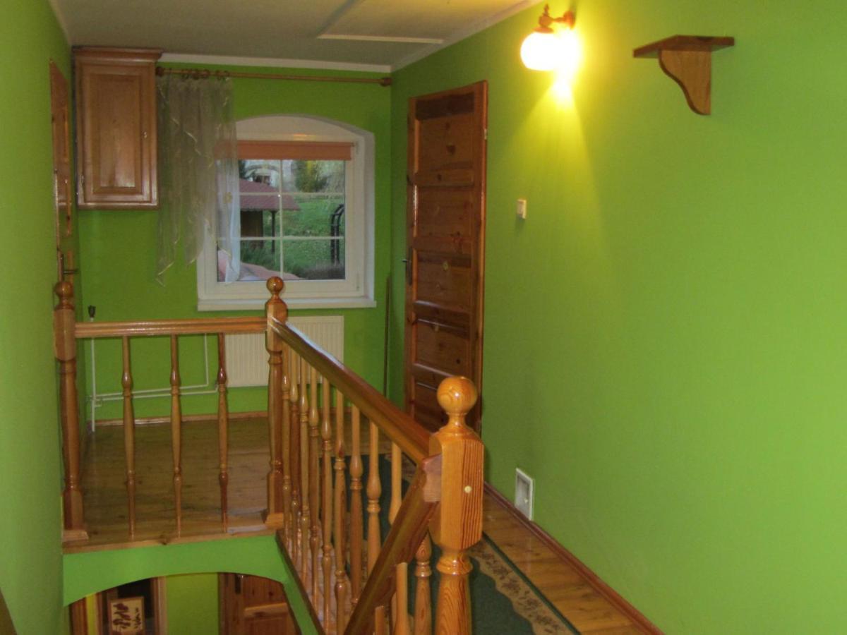 Spacious Holiday Home In Stara Kamienica With Pond Esterno foto